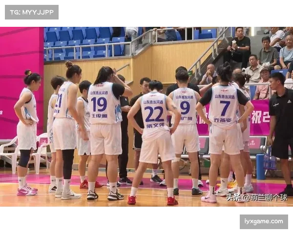 山东女篮关键时刻执行力提升 邹广凤成防守奇兵